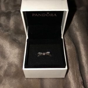 pandora bow ring